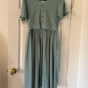 Floral Green Midi Dress